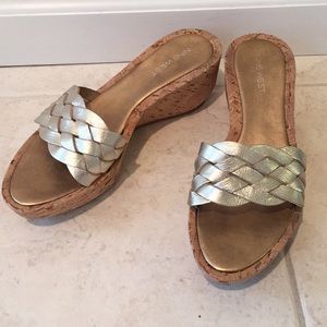 Nine West Gold Cork Wedge Mule Sandals Sz 9